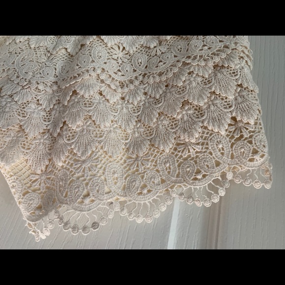 J. McLaughlin HIGHRISE crochet cotton shorts - Picture 9 of 10